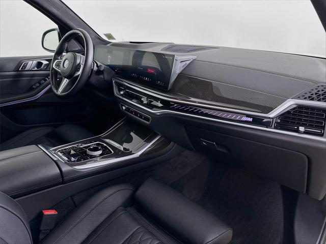 2024 BMW X7 M60i