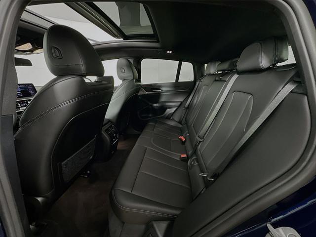 2024 BMW X4 M40i