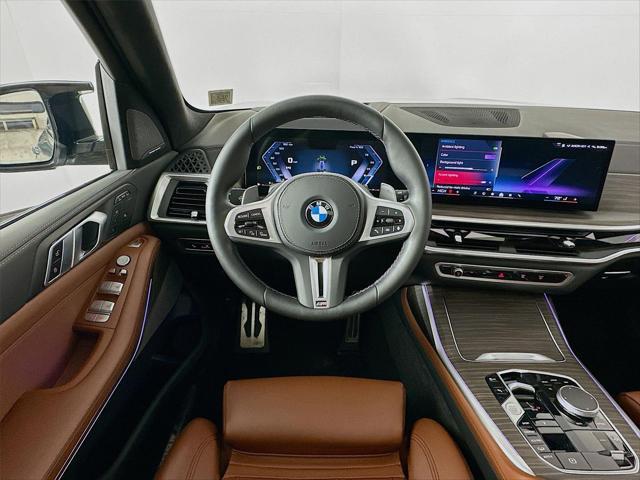 2024 BMW X7 M60i