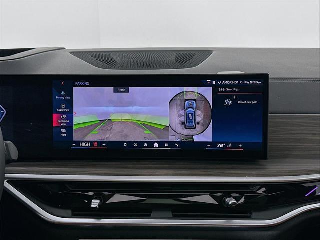 2024 BMW X7 M60i