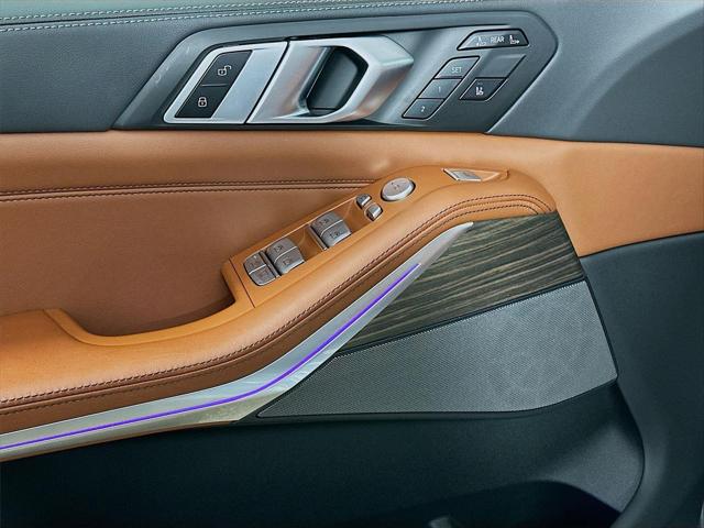 2024 BMW X7 M60i