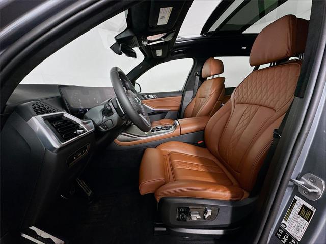 2024 BMW X7 M60i