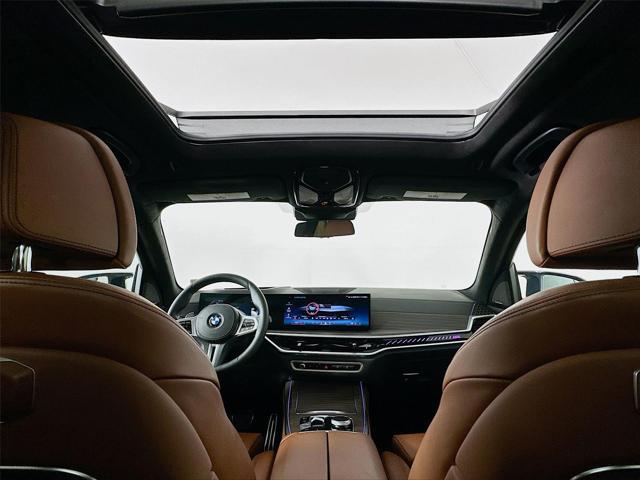 2024 BMW X7 M60i