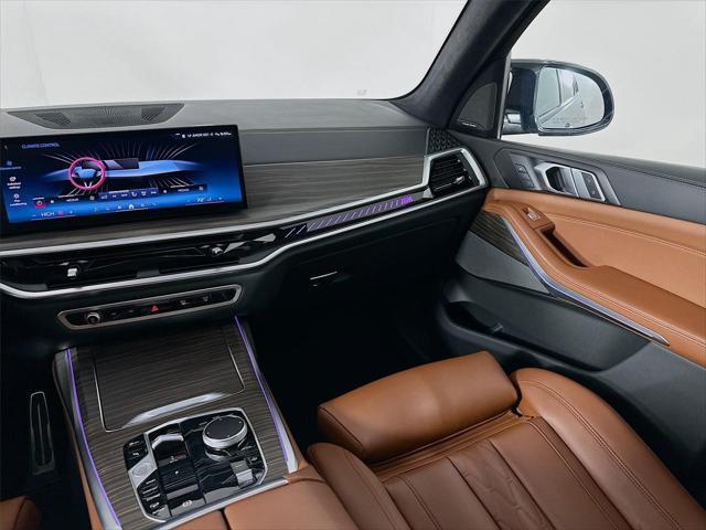 2024 BMW X7 M60i