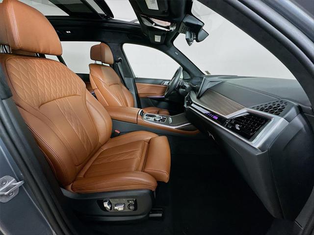 2024 BMW X7 M60i