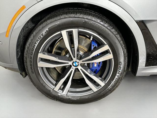 2024 BMW X7 M60i