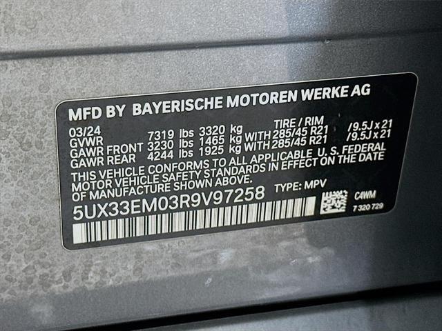 2024 BMW X7 M60i