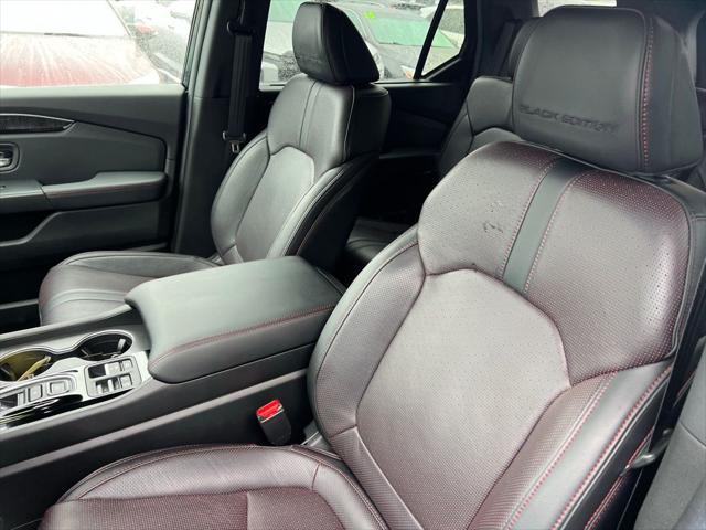 2025 Honda Pilot Black Edition