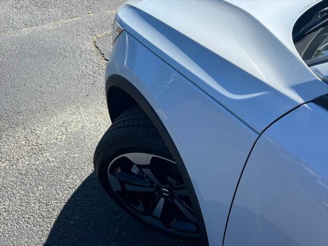 2021 Volvo XC40 T5 Momentum