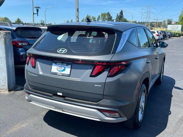 2025 Hyundai Tucson SE