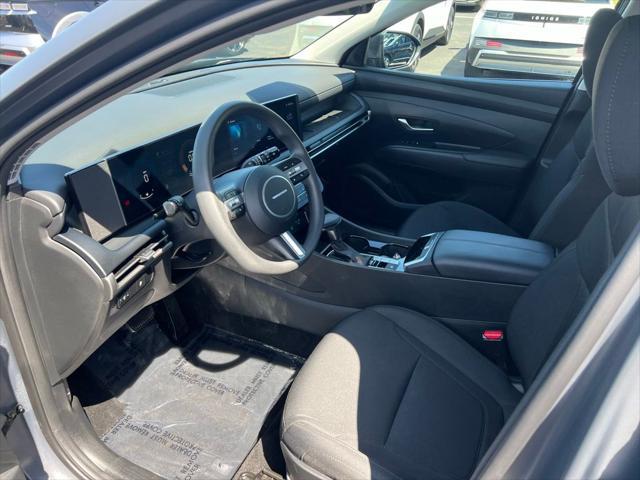 2025 Hyundai Tucson SE