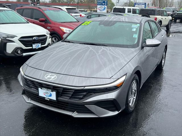 2025 Hyundai Elantra SE