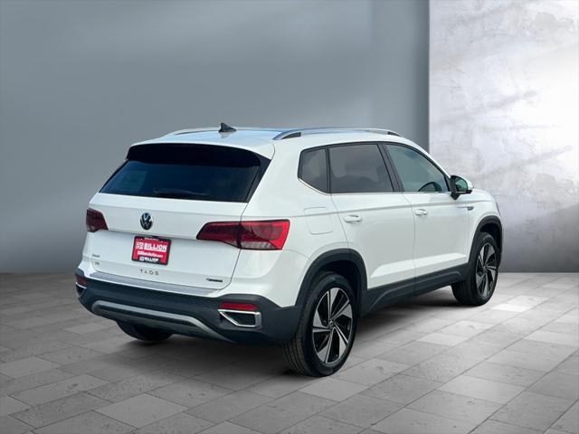 2024 Volkswagen Taos 1.5T SE