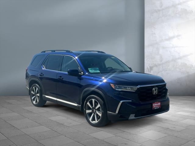 2023 Honda Pilot AWD Elite