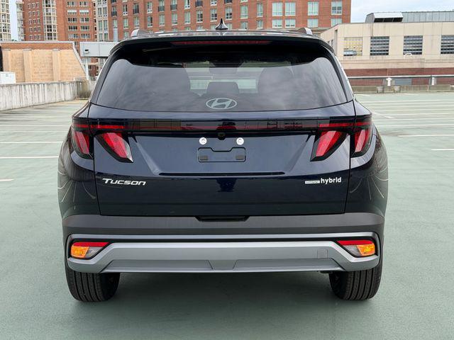 2026 Hyundai Tucson Hybrid SEL