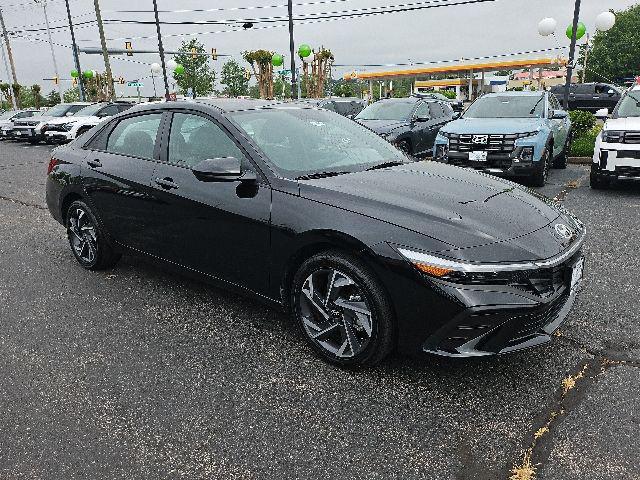 2025 Hyundai Elantra Hybrid SEL Sport