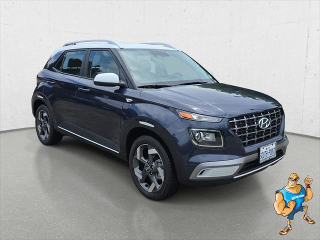 2026 Hyundai Venue SEL w/Two-Tone Roof