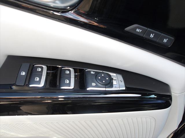 2024 Kia Carnival MPV SX Prestige