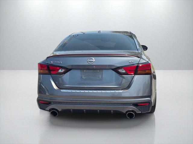 2023 Nissan Altima SL FWD