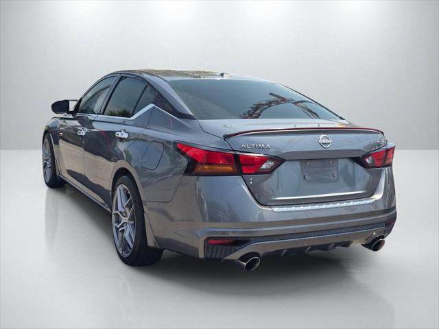 2023 Nissan Altima SL FWD