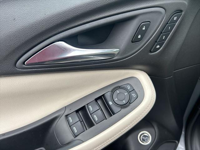 2025 Buick Encore GX Avenir AWD