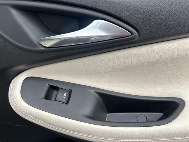 2025 Buick Encore GX Avenir AWD