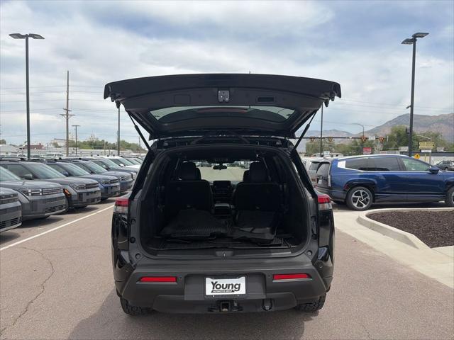 2024 Nissan Pathfinder Rock Creek 4WD