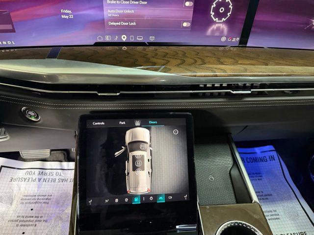 2025 Cadillac Escalade Sport Platinum