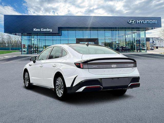 2026 Hyundai Sonata Hybrid Limited
