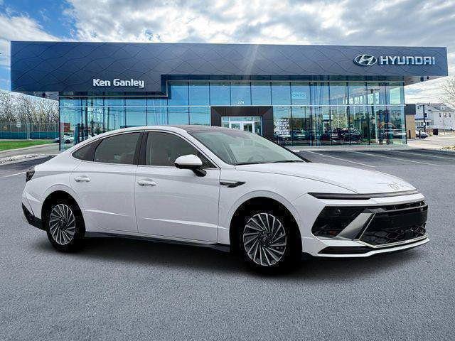 2026 Hyundai Sonata Hybrid Limited