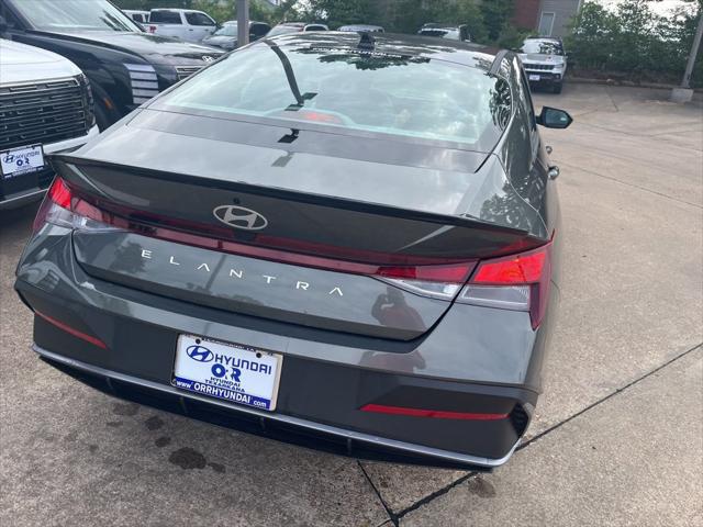2026 Hyundai Elantra SEL Sport