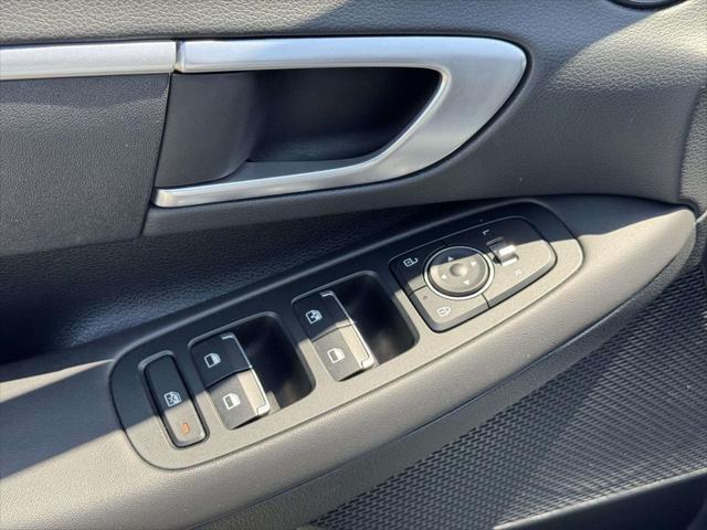 2023 Hyundai Sonata SE
