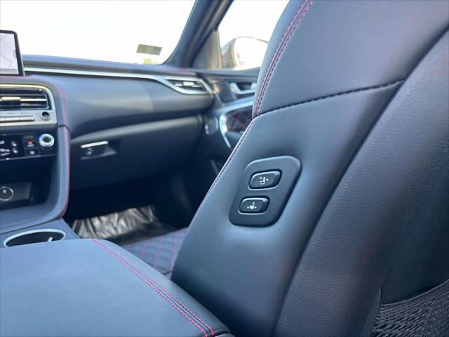2025 Genesis G70 3.3T AWD Sport Advanced