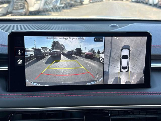 2025 Genesis G70 3.3T AWD Sport Advanced