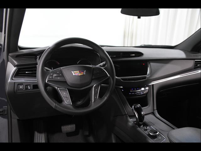 2025 Cadillac XT5 AWD Luxury