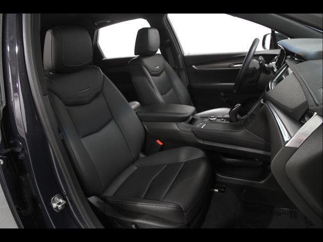 2025 Cadillac XT5 AWD Luxury