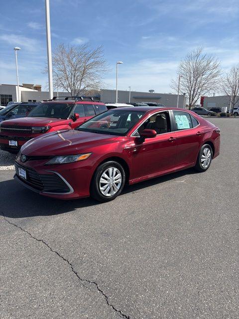 2021 Toyota Camry LE Hybrid