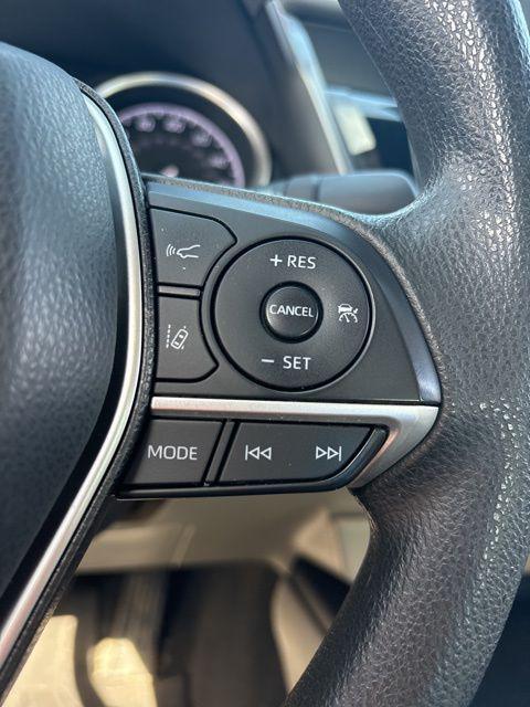 2021 Toyota Camry LE Hybrid