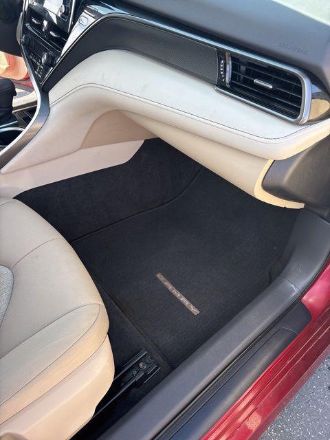 2021 Toyota Camry LE Hybrid