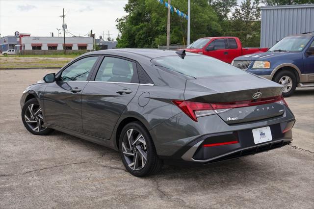 2025 Hyundai Elantra Limited