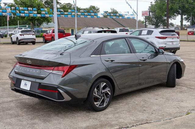 2025 Hyundai Elantra Limited