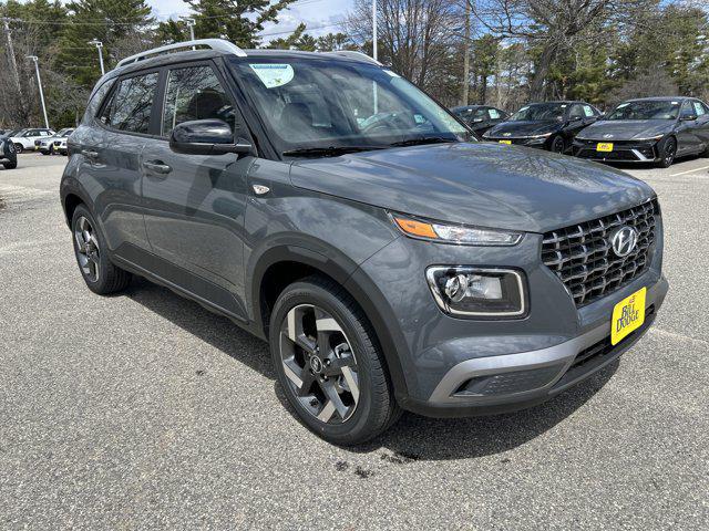 2026 Hyundai Venue SEL w/Two-Tone Roof