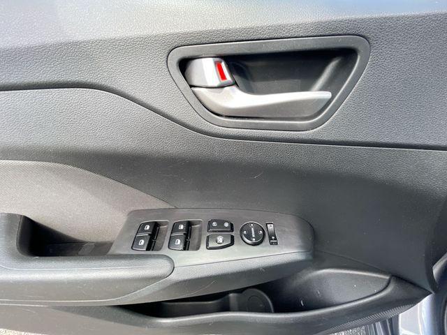 2020 Hyundai Accent SE