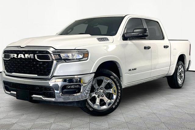 2025 Ram 1500 Lone Star Crew Cab 4x4 5'7" Box