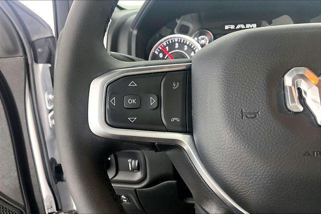 2025 Ram 1500 Lone Star Crew Cab 4x4 5'7" Box