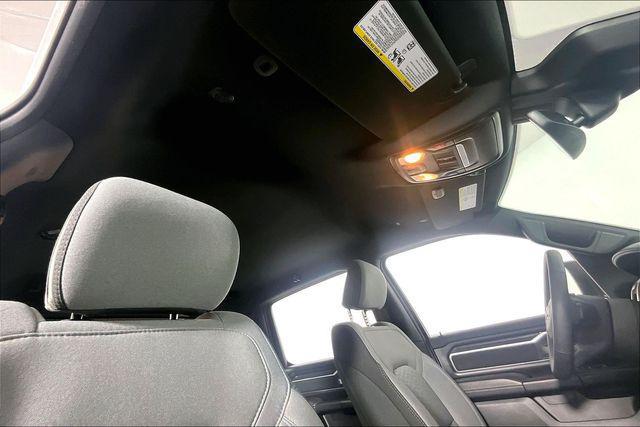 2025 Ram 1500 Lone Star Crew Cab 4x4 5'7" Box