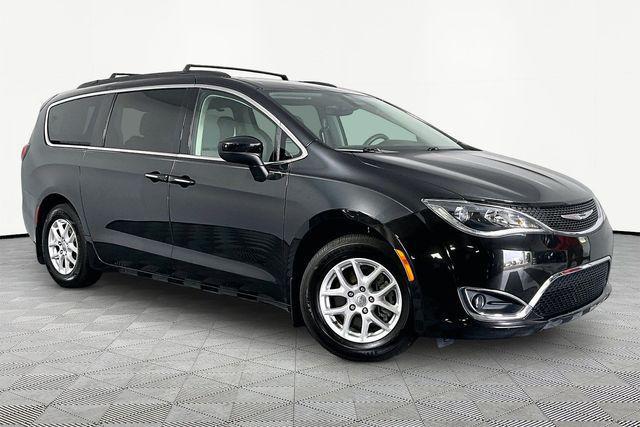 2017 Chrysler Pacifica Touring Plus for sale in OLIVE BRANCH, MS