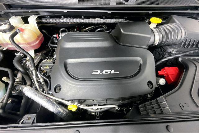 2017 Chrysler Pacifica Touring Plus