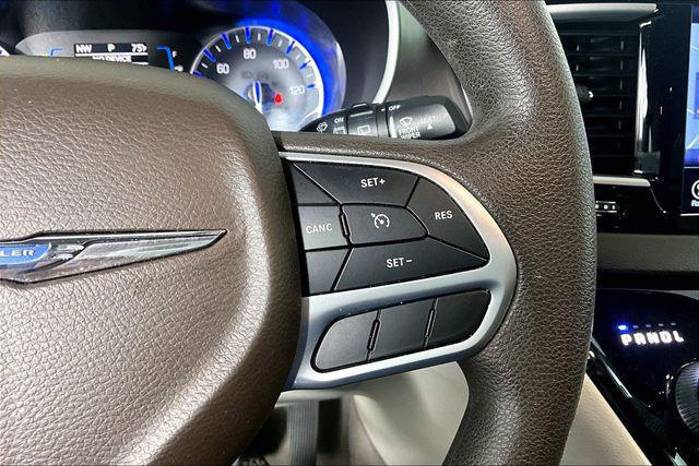 2017 Chrysler Pacifica Touring Plus