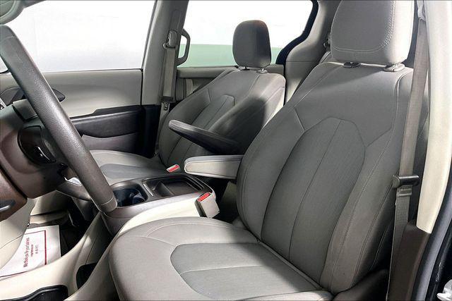 2017 Chrysler Pacifica Touring Plus